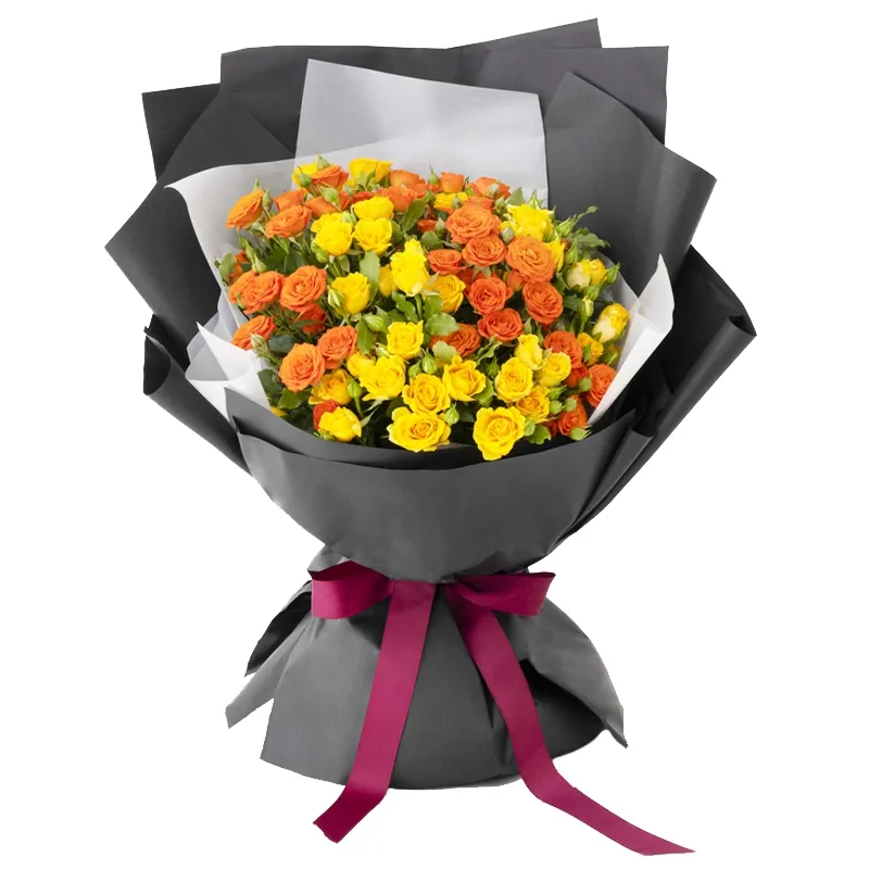 Букет из 35 кустовых роз желто-оранжевый микс